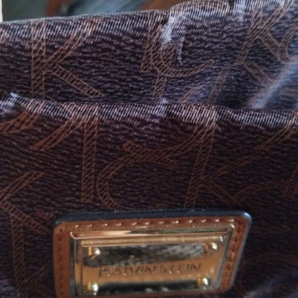 Calvin Klein Brown Bag In great condition ON SALE🎁 - Picture 9 of 11
